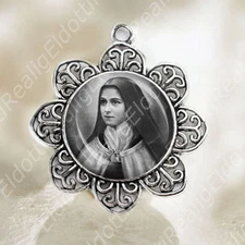 St. Therese Lisieux Medal Catholic Christian Flower Shaped Silver Tone Jewelry