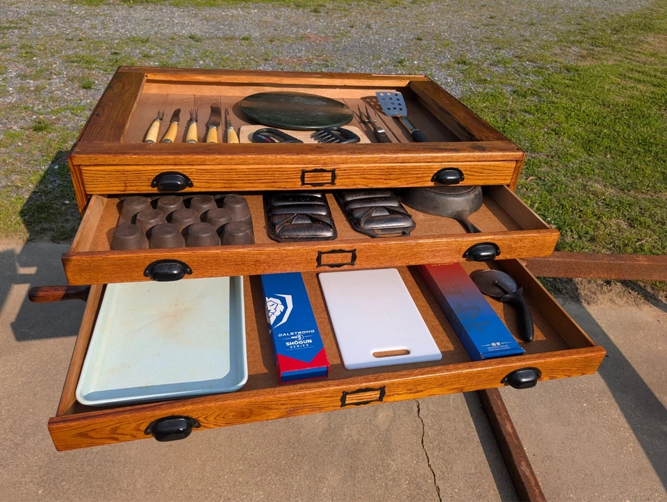 Ilha de cozinha/armário de exposição de carvalho antigo personalizado 5 gavetas com carrinho de carvalho industrial - Imagem 3 de 4