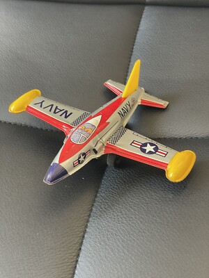 Ancien jouet tôle avion de chasse combat NAVY VF - 24 Japan années 60