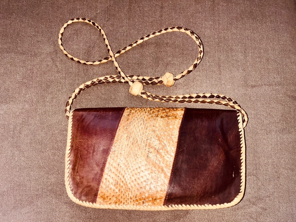 Cartera de Colección Años 80 100% Cuero Bolso sin asas Plegable Solapa Marrón Tostado Acento Piel de Serpiente Foto 2 de 4