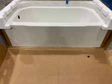 STERLING 71141118-0 ACCORD 60in X 30in SOAKER ALCOVE BATHTUB W/ LEFT HAND DRAIN