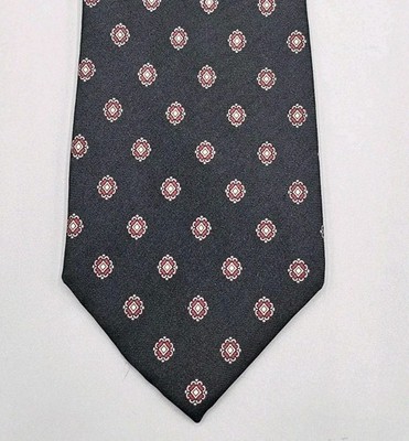 Benchmark Made in USA 100% Silk Men s Tie Vintage Geometric Pattern 62  x 3½ 