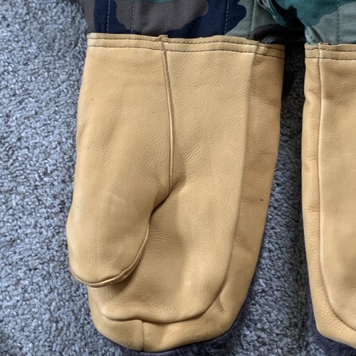 New US Military Extreme Cold Weather Mittens Gloves Woodland Camo Sz Small - Picture 6 of 11