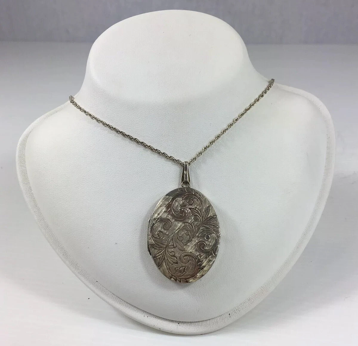 Silver locket h samuel sale