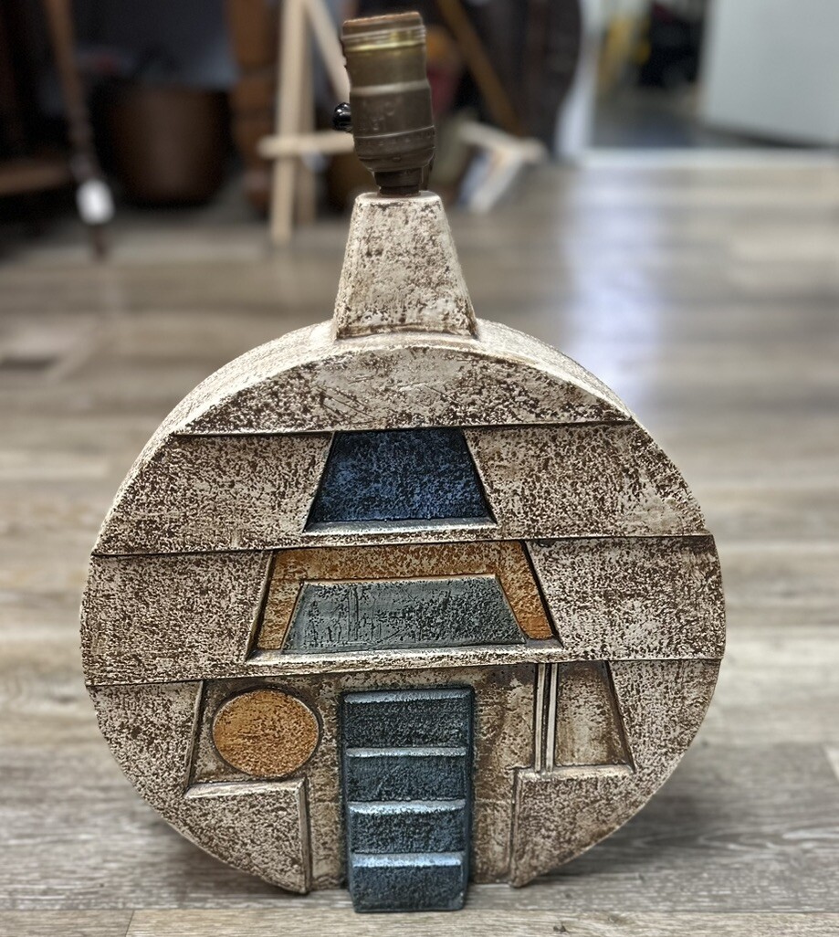 Picture 2 of 12