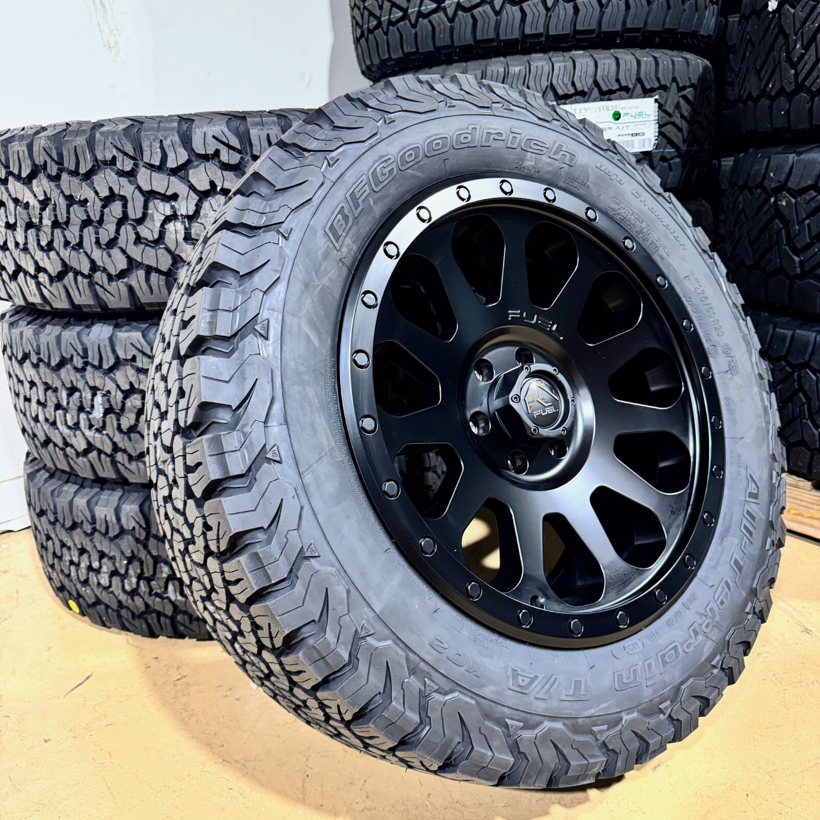 20x9 Fuel D579 Vector Black Wheels BFG 33" AT Tires 6x5.5 Toyota Tacoma 4Runner