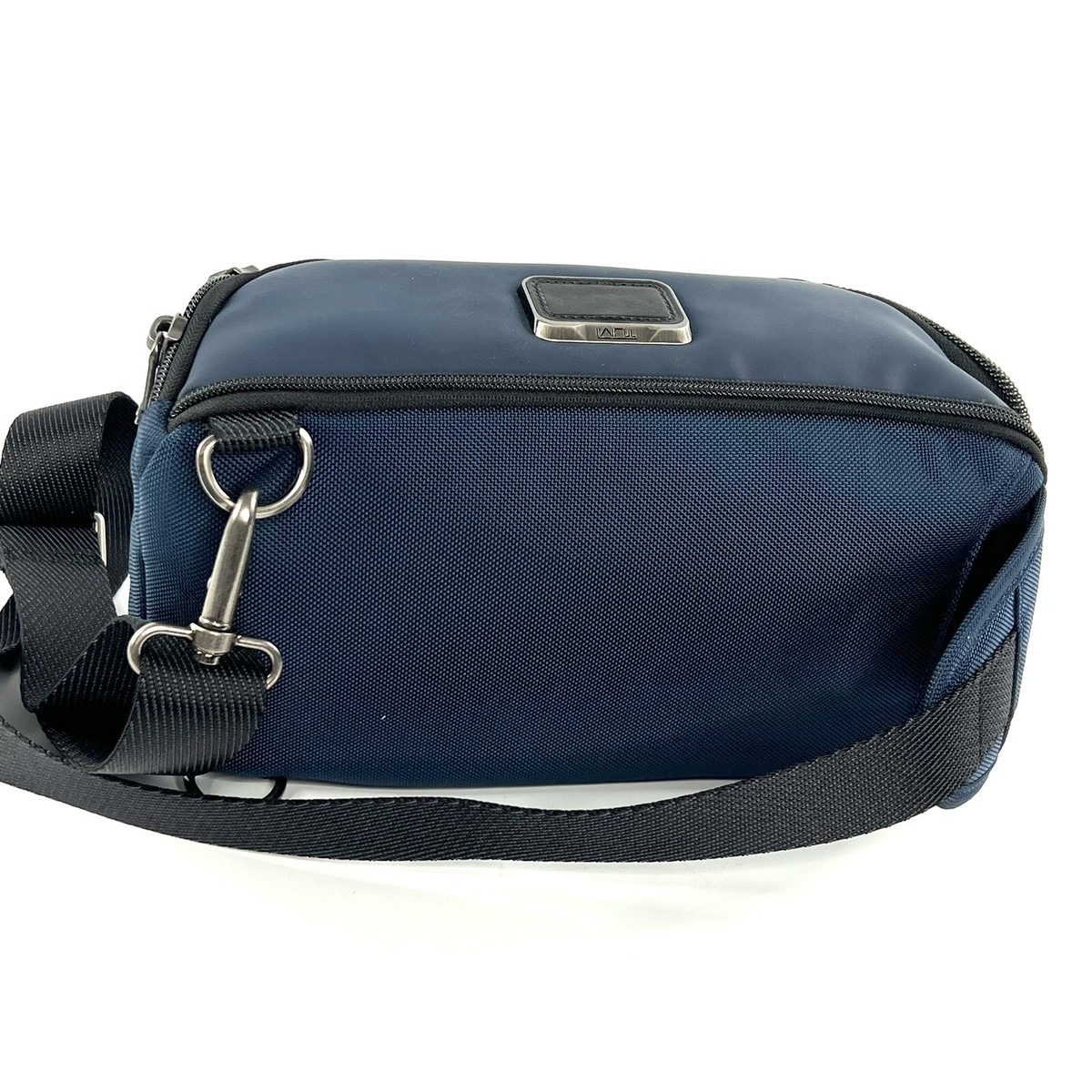 TUMI Alpha Bravo Platoon Sling Navy Blue and Black Shoulder Bag 