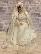 Puppenhaus Maßstab 1/12 Miniatur Qualität Handwerk Braut Schleier Dame Porzellan Puppe