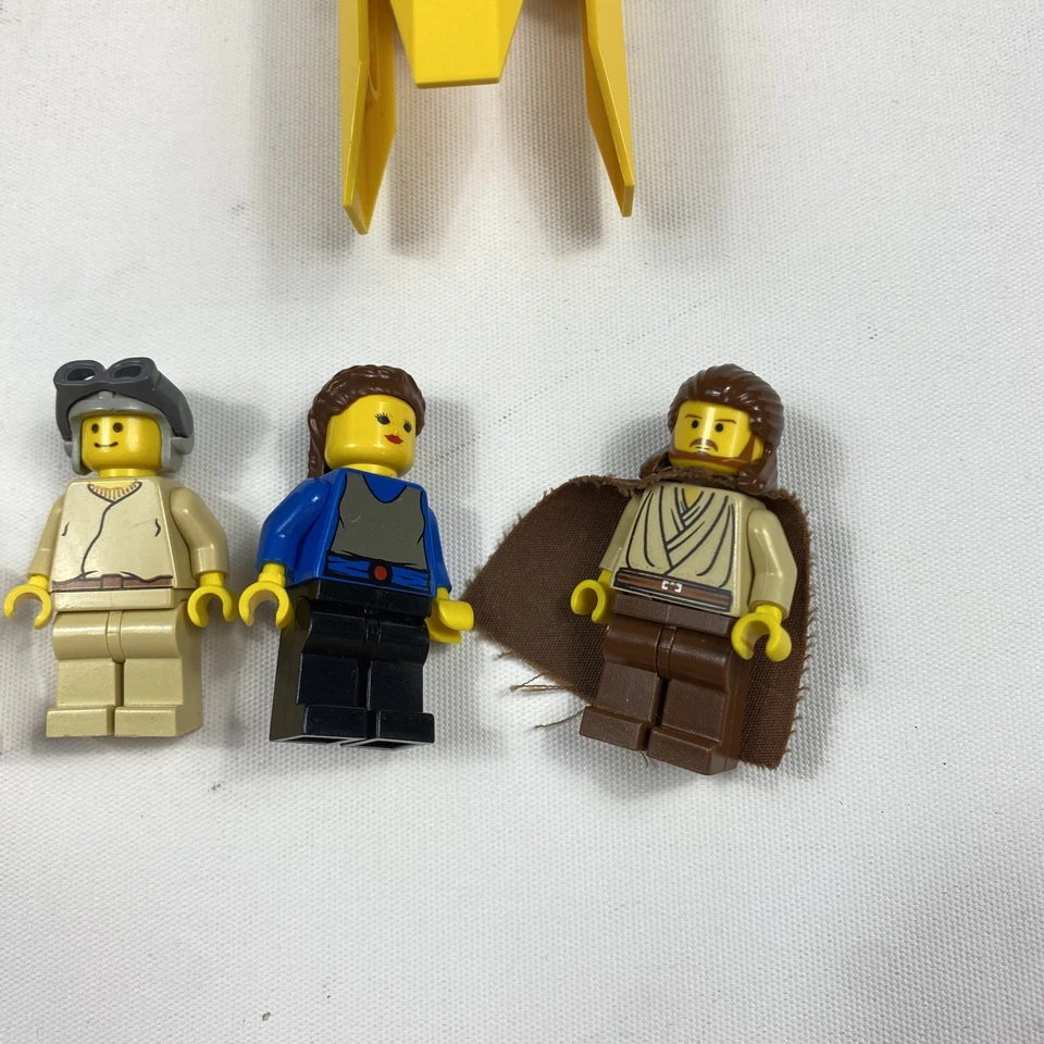 LEGO: Star Wars Mos Espa Anakin Podracer’s Set #7171 INCOMPLETE (READ) - Image 2 of 4