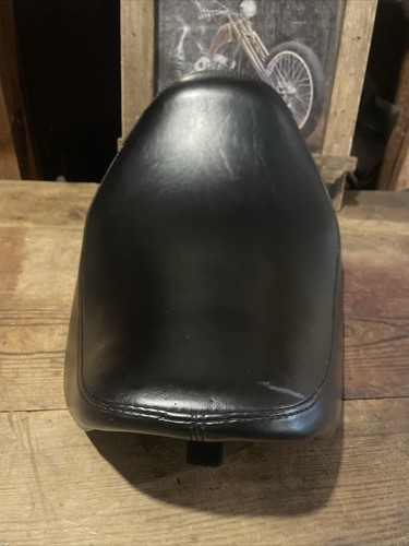 Custom Seat HD Vintage LePera Silhouette Solo seat and Harley FXR LePera  - Picture 8 of 21