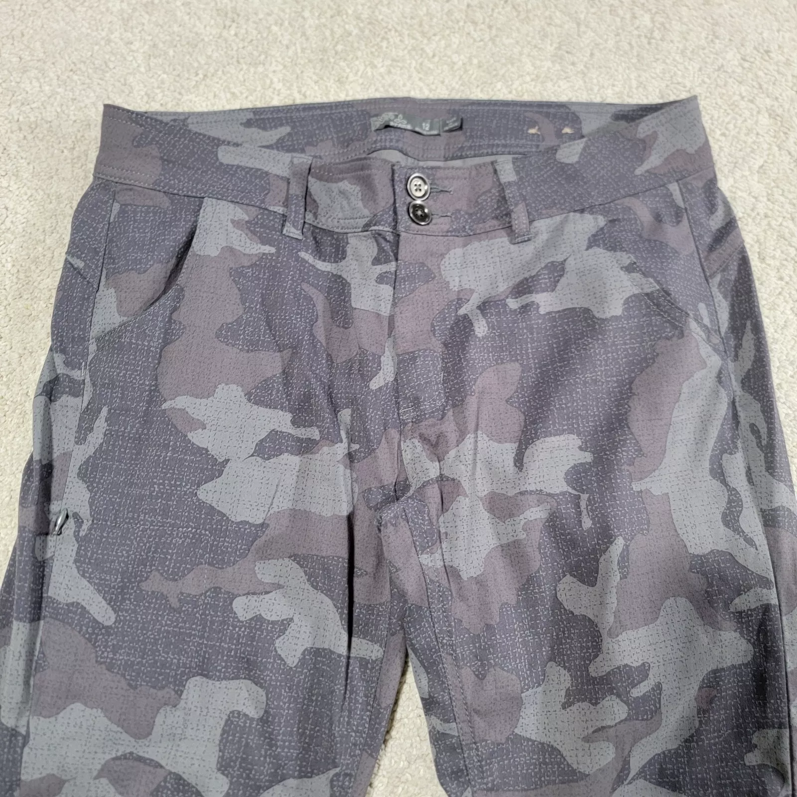 prana halle pant ii camo straight leg roll up convertible stretch pants