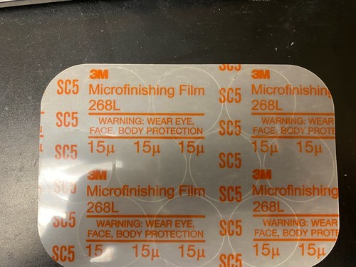 3M™ Microfinishing PSA Film Disc 268L, 15 Mic, 1-1/2", Type D, No Hole,2000 box - Picture 2 of 3