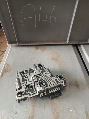 Lampenträger Träger Lampen links VW Golf II 2 19E 1G1 191945257