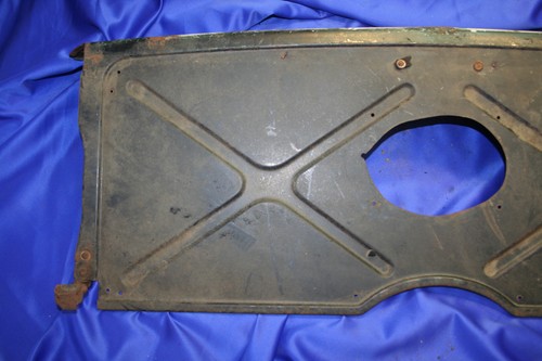 Sunbeam Alpine Rear Top Finisher Assembly - Picture 2 of 12