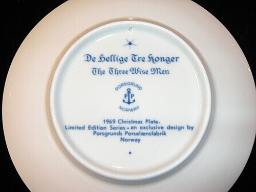 Porsgrund or Norway 1969 &/or 1971 Annual Christmas Collector Plates - Picture 6 of 10