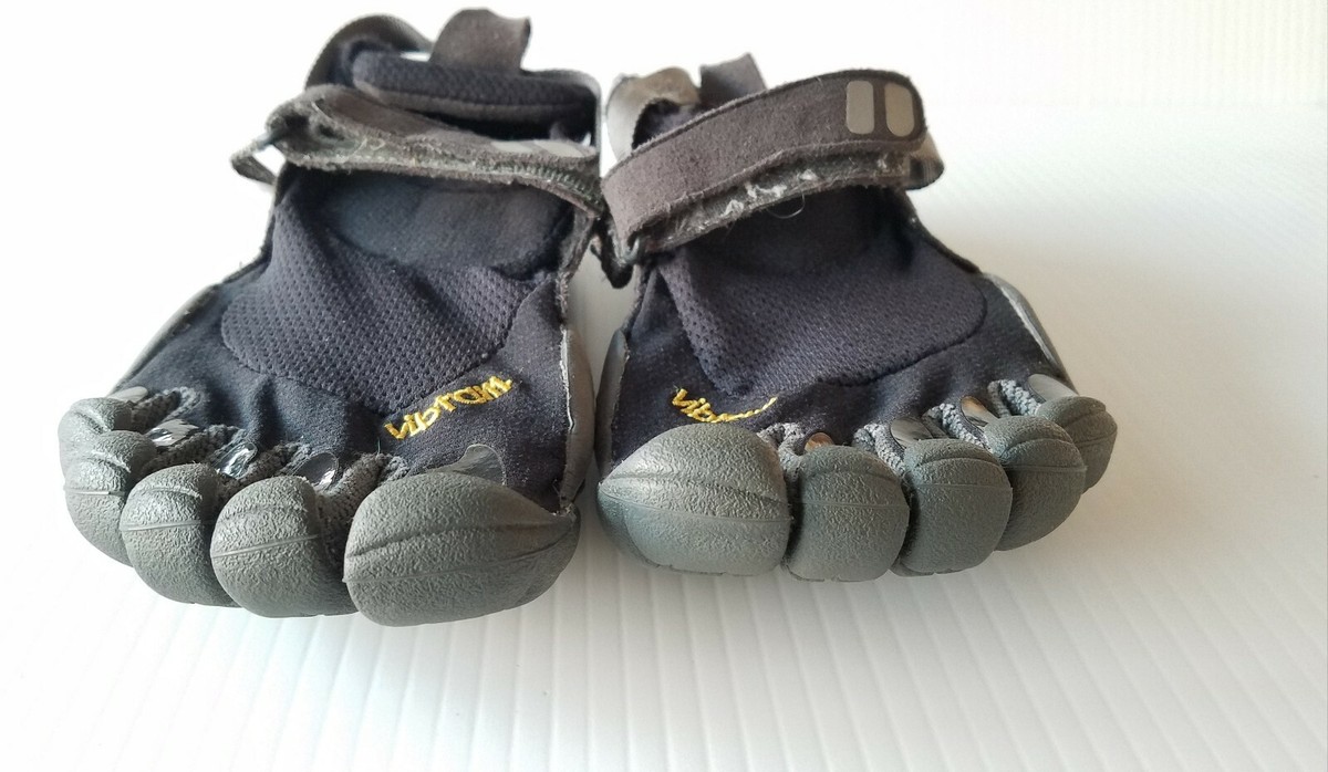 VIBRAM FiveFingers W4485 Black Women's Shoes 6.5 / 36 TREKSPORT