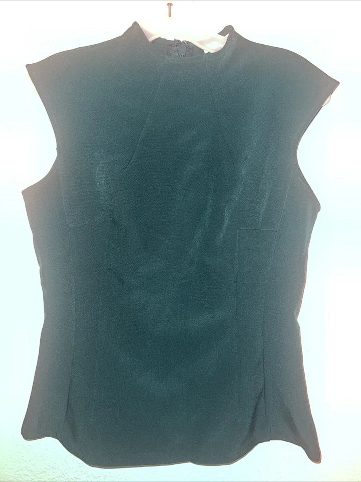 Eva Mendes NY&C Women suit Size 4 Top & Skirt High Neck Strait Skir Light weight - Image 3 of 4