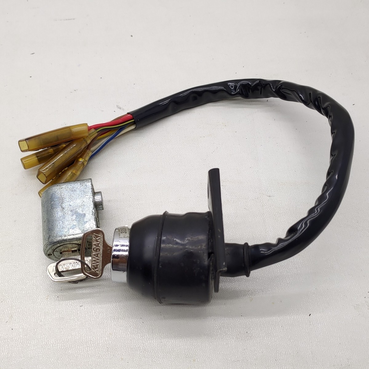 khさん専用 Kawasaki KH100 ES Ignition Switch 27005-1014 + Steering Lock With
