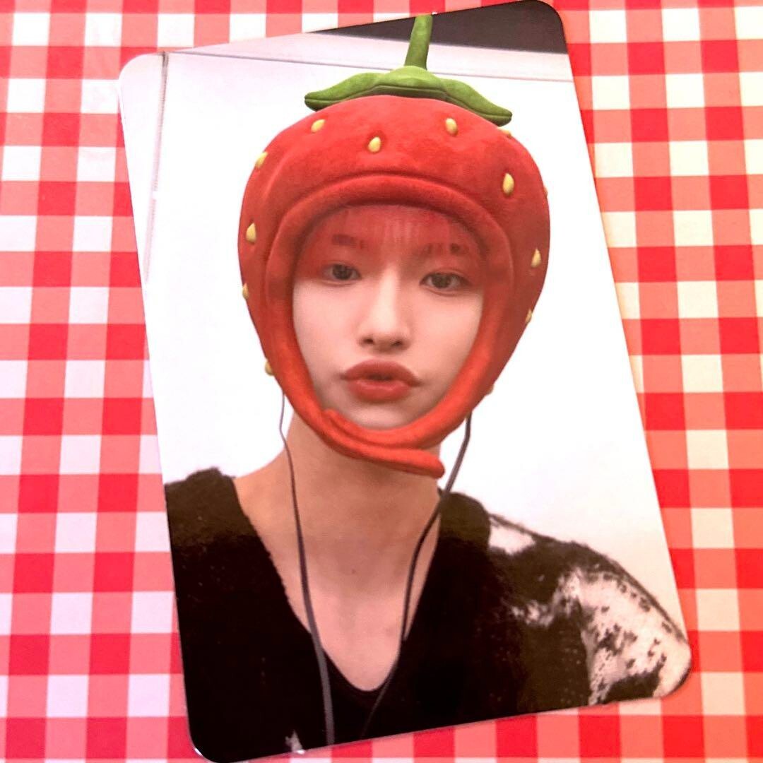 ATEEZ SEONGHWA photocard ZERO FEVER Part 2 ver Hottracks ATEEZ SEONGHWA photocard ZERO FEVER Part 2 ver Hottracks