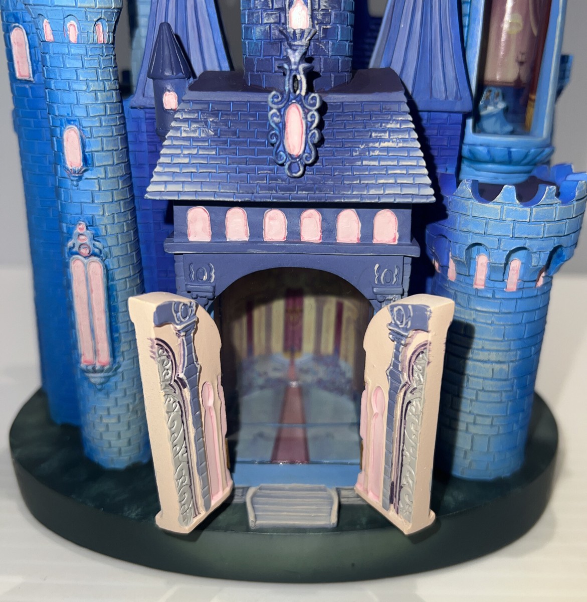 Disney Castle Collection Light Up Cinderella Castle Limited