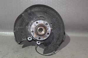 BMW 5er F11  2016 LCI 530d Achsschenkel Radlager Radnabe hinten links 6796099