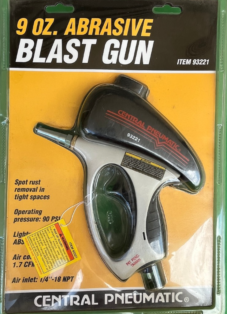 Central Pneumatic Gravity Feed Blaster Gun With 9 Oz. Hopper for