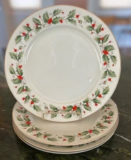 Set 4 Royal Gallery Fine China Christmas Holly Berries Dinner Plates 10.5" #6283