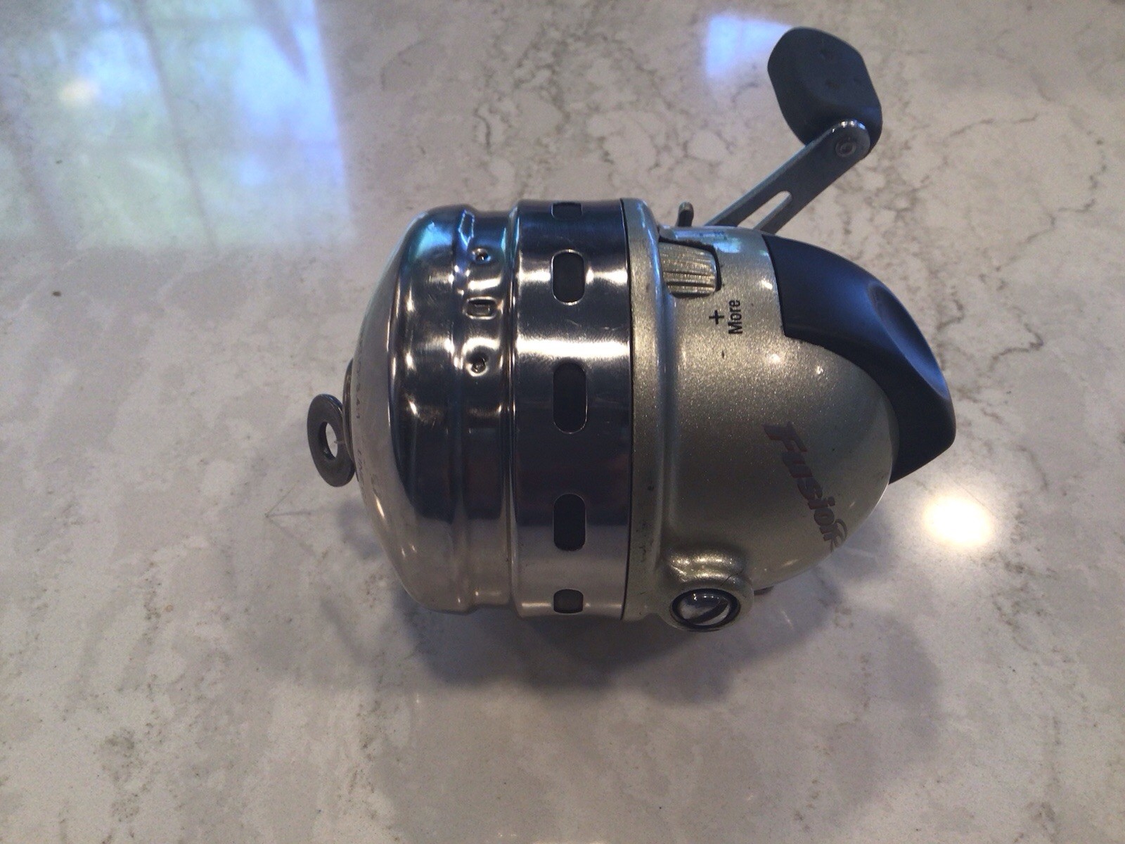 Berkley Fusion Big Spincast Fishing Reel  Excellent Conditio