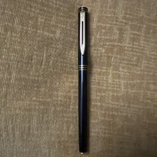Waterman Le Man 100 Fountain Pen Medium Black Lacquer 18k