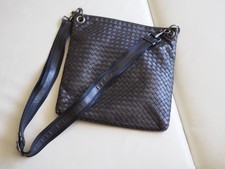 Bottega Veneta Messenger Bag (unisex)
