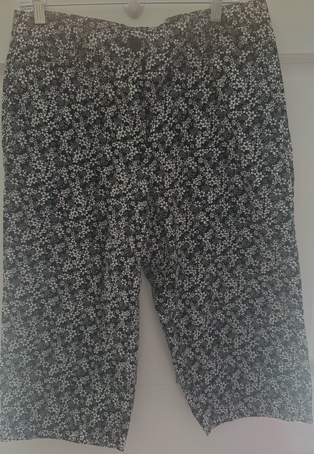 Picture 1 of 3