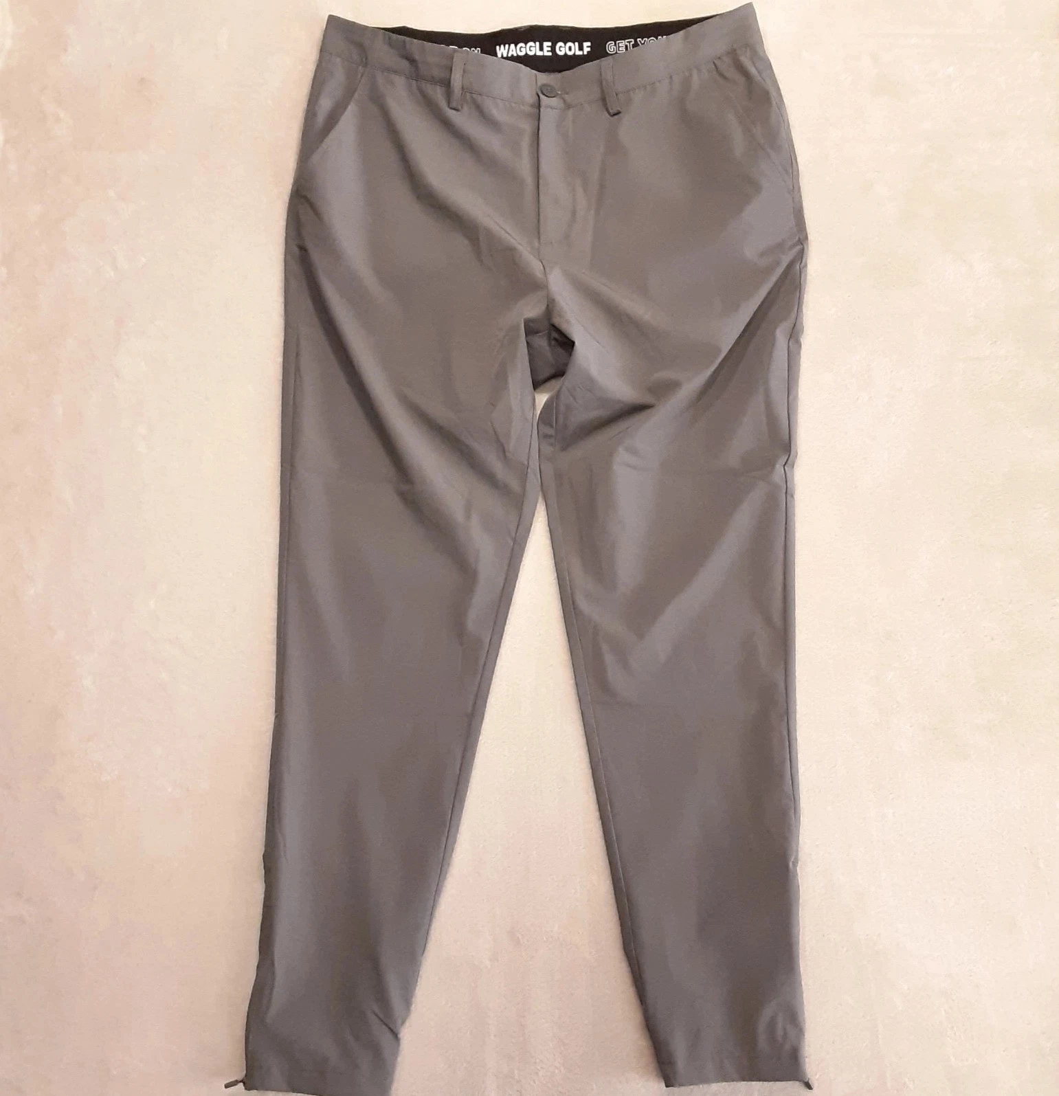 Waggle Mens Greenside Jogger Pants 36x32 Smoke Gray Taper Ankle Zip
Opens in a new window or tab