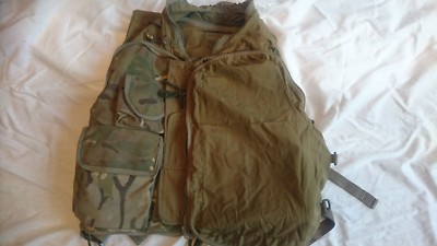 British army “AFV”Crew vest “D. Stock Rare British Army MTP