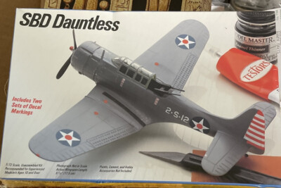 Testors Model Aircraft Kit SBD Dauntless 1:72 Scale #693 Brand New