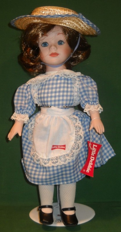 1990 Little Debbie 30th Anniversary Collector Edition Dynasty Porcelain Doll