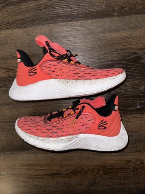 Size 8 - Under Armour Curry 9 Street Pack - Elmo