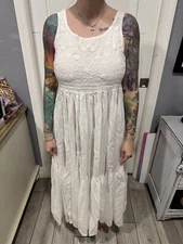 Karavan White Embroidered Maxi Dress Women’s Size Medium Boho/Lagenlook