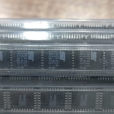 New SST29EE010-120-4C-NHE 128k x 8 Page-Mode EEPROM PLCC32 x 10pcs #hj
