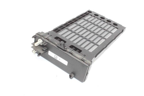 VW TOUAREG 7P5 Elektrischer Schulterschulterkühler 7P0963235 3.00 29483886