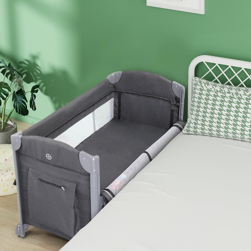 Foldable 3 in 1 Baby Bassinet Bedside Sleeper for Baby with Wheels and Mattress