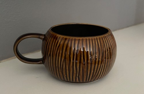 Starbucks Coconut Tiki Decor Coffee Mug Cup 2013 12 oz Brown 4 Available - Picture 3 of 7