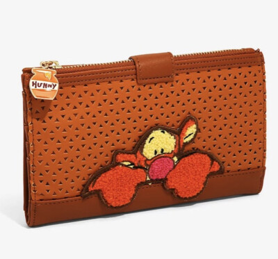 Disney Winnie The Pooh Tigger Perforated Wallet Clutch NEW