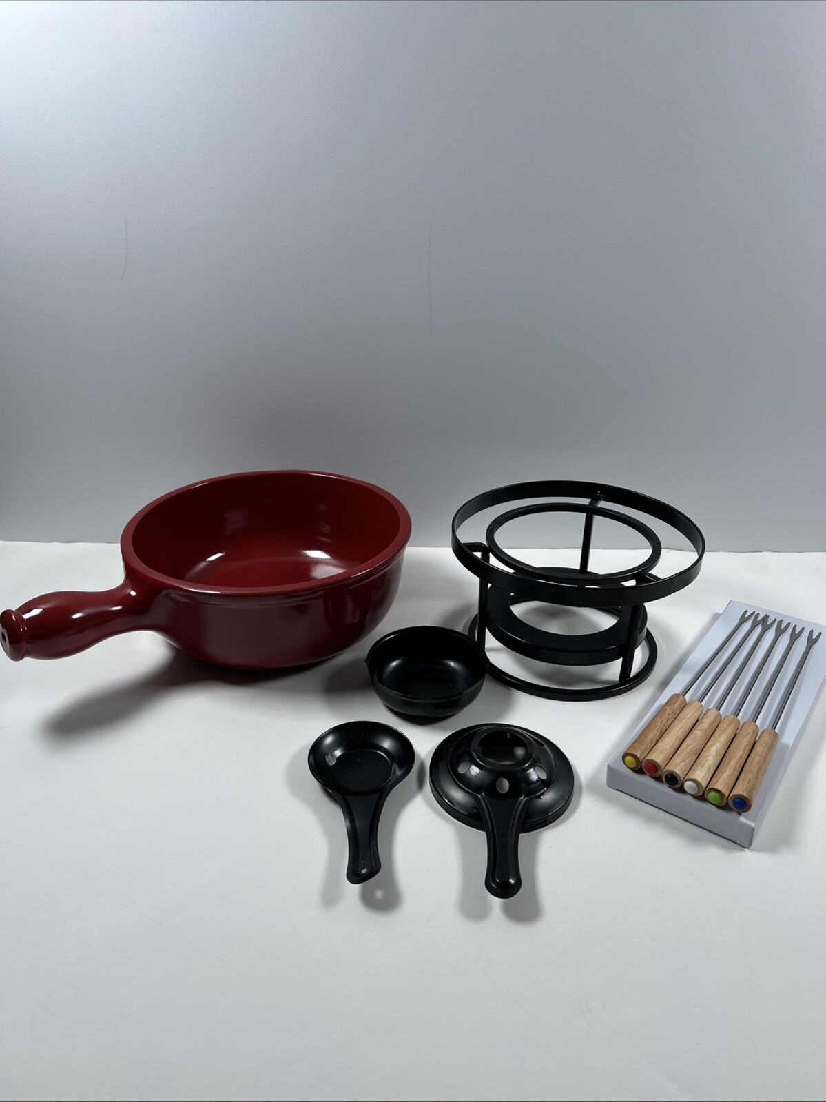 Emile Henry Flame Fondue Set 2.6 Quart Burgundy Ceramic w/Forks & Stand France