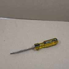 Vintage Great Neck Flathead Screwdriver G43 USA