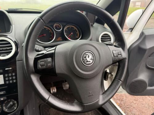 2011 VAUXHALL CORSA limited edition LOW MILEAGE - Picture 13 of 20