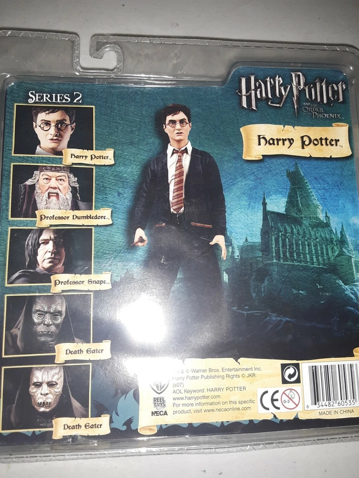 Harry Potter y la Orden del Fénix Serie 2: Harry Potter con varita y base☆500 Foto 3 de 3