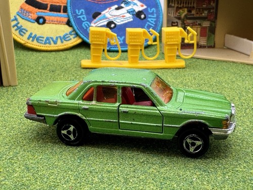 Majorette Mercedes 450SE W116 Classe S Verde n. 249 scala 1/64 pressofuso 450 SE - Foto 5 di 12