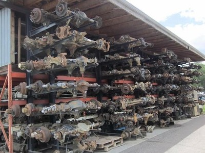 Front Axle 4 Wheel ABS 3.73 Ratio Fits 01-05 EXCURSION 585945