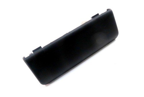 2012 LAND ROVER LR4 - REAR CENTER CONSOLE AUX AUXILIARY AUDIO INPUT JACK w/ 12v