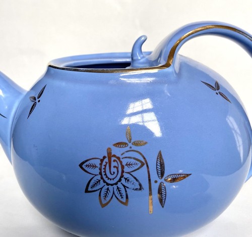 Vintage Hall Hook Cover Periwinkle Blue Gold Floral Teapot #749 6 Cup - Picture 5 of 9